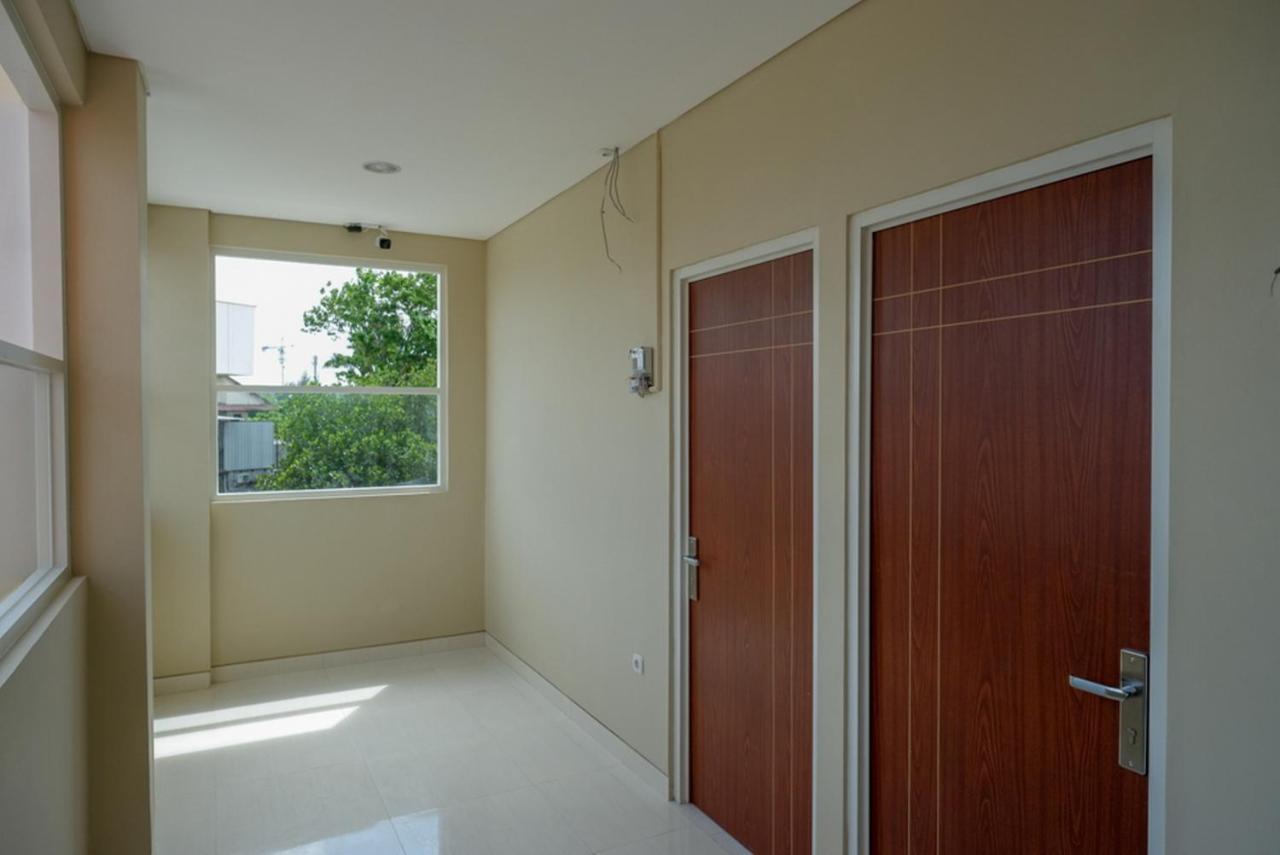 Reddoorz Syariah Near Prpp Semarang Hotel Exterior foto